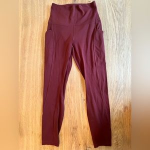 Lululemon align with pockets - Merlot - size 4